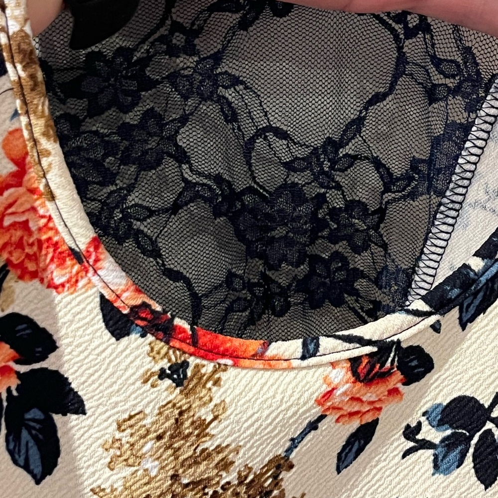 Floral Lace Detail Top
